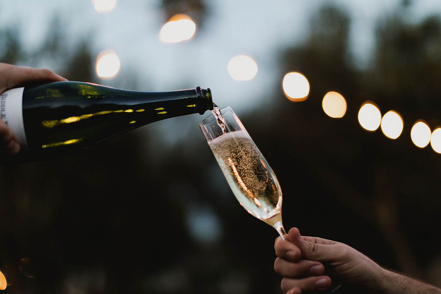 white sparkling wine